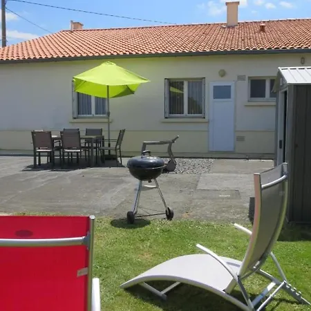Prázdninový dům Familial Avec Belle Cour, 3 Chambres, Proche Vignobles Et Activites, Au Calme En Campagne Angevine - Fr-1-622-11 *