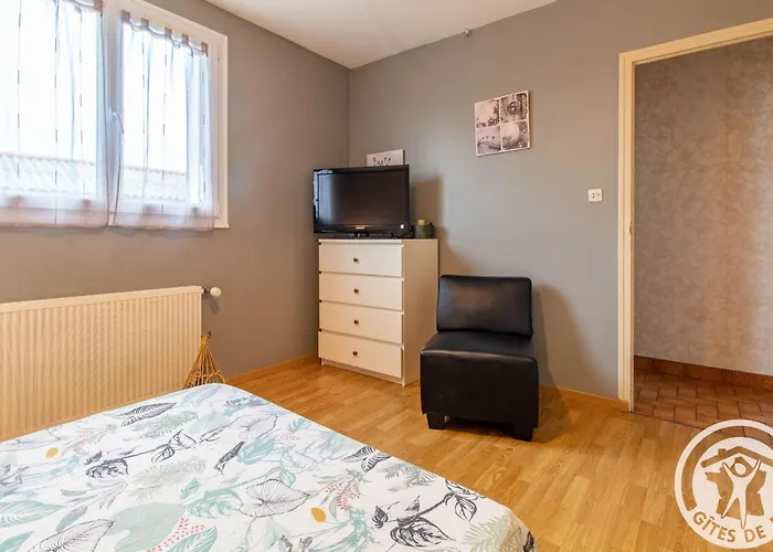 Familial Avec Belle Cour, 3 Chambres, Proche Vignobles Et Activites, Au Calme En Campagne Angevine - Fr-1-622-11