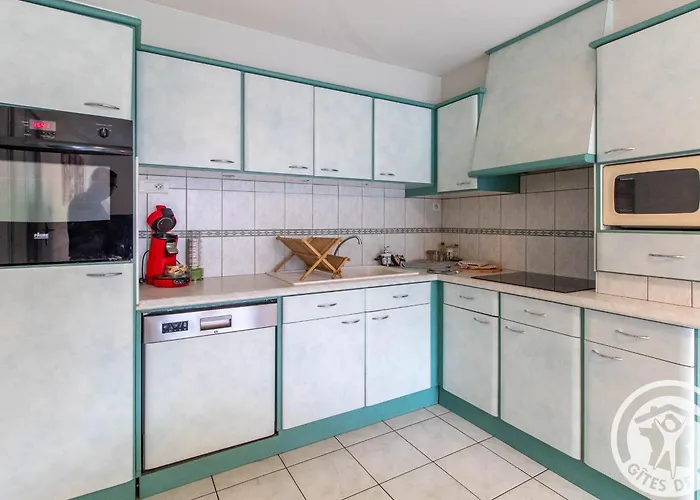 Vakantiehuis Familial Avec Belle Cour, 3 Chambres, Proche Vignobles Et Activites, Au Calme En Campagne Angevine - Fr-1-622-11